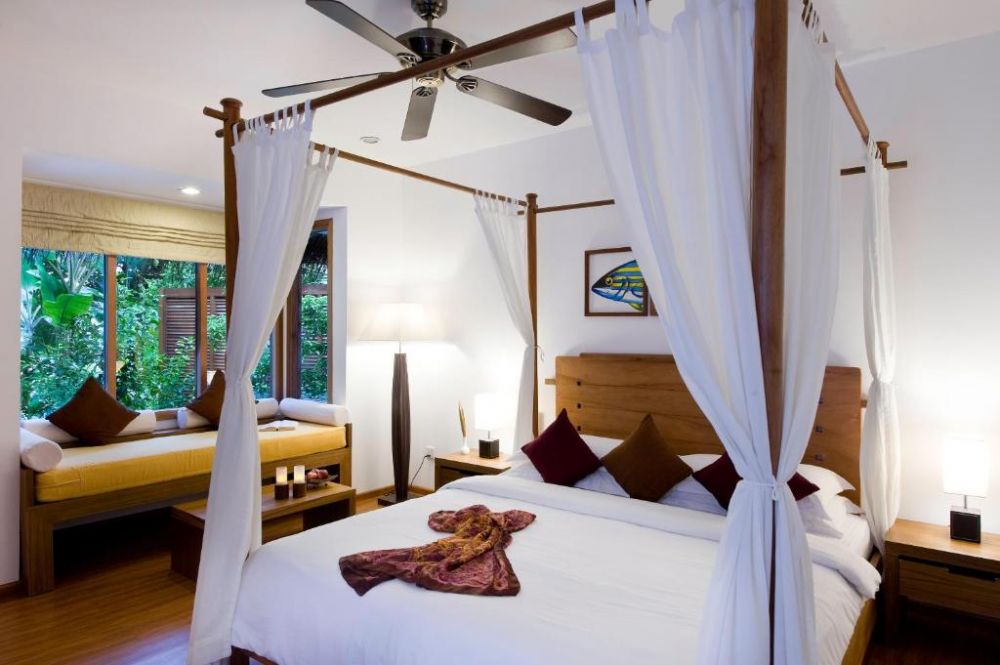 Beach Bungalow, Kuramathi Maldives (ex. Kuramathi Island Resort) 4*