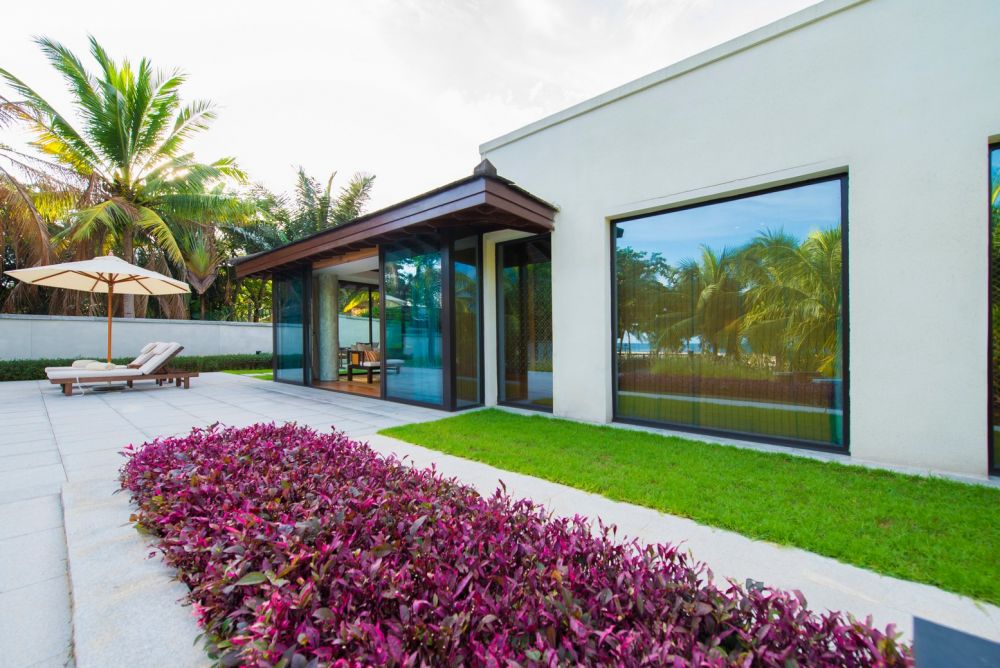Sea Front Two Bedroom Pool Villa, Le Meridien Shimei Bay Beach Resort & Spa 5*