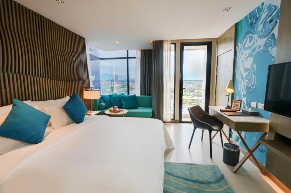 Urban / Ocean Junior Suite, Mytt Hotel Pattaya 5*