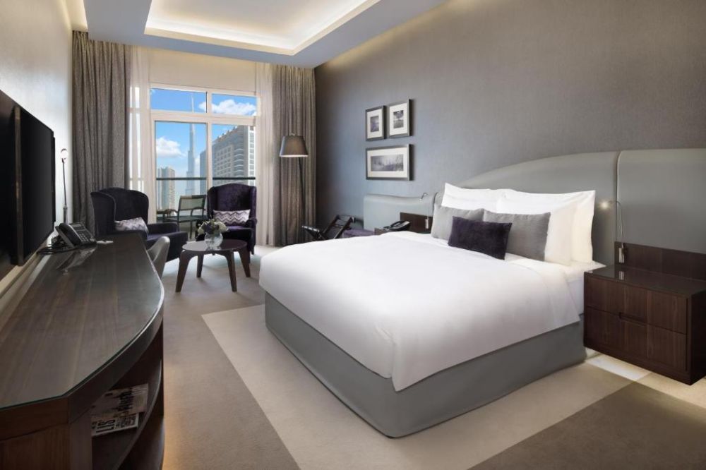 Premium Room, Radisson Blu Hotel Dubai Waterfront 5*