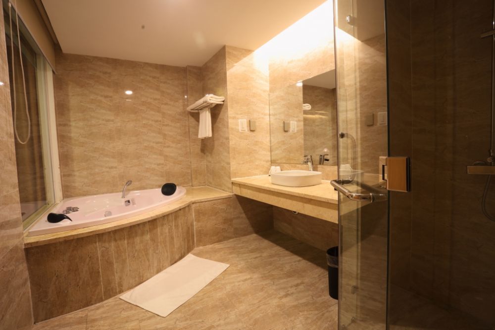 Grand Suite, Muong Thanh Holiday Mui Ne 4*