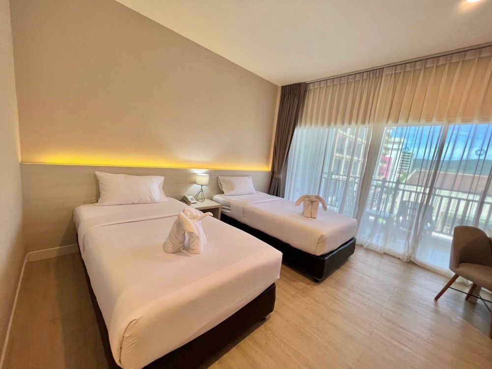 Deluxe Room/ PV Newly Renovate Room/ PV, Amata Patong 4*