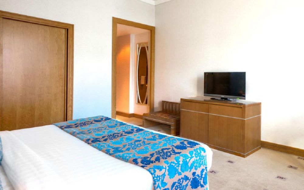 Deluxe Room Marina View Room, Marina Byblos Hotel 4*