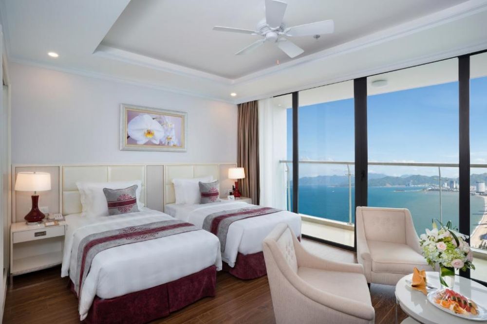 Studio City View/ Ocean View, Vinpearl Condotel Beachfront Nha Trang 5*