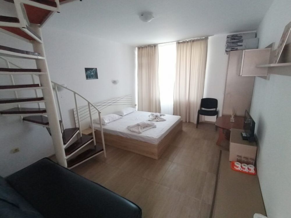 Maisonette, Siana House 3*