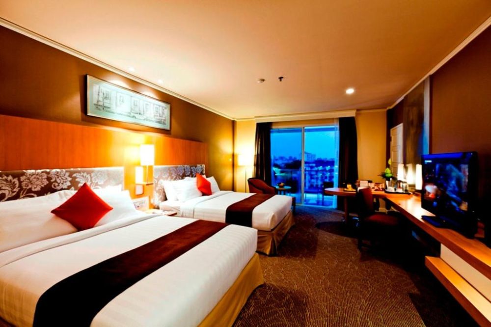 Deluxe, Royal Princess Larn Luang 4*