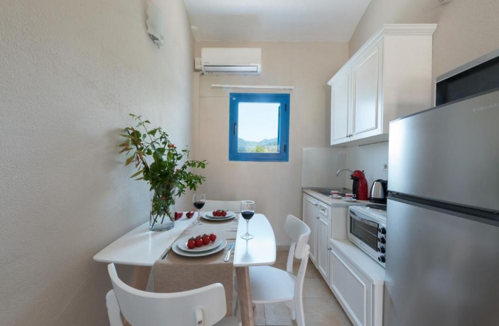 Studio Maisonette 1 Bedroom Partial Sea View, Ammoudia Maisonettes 3*