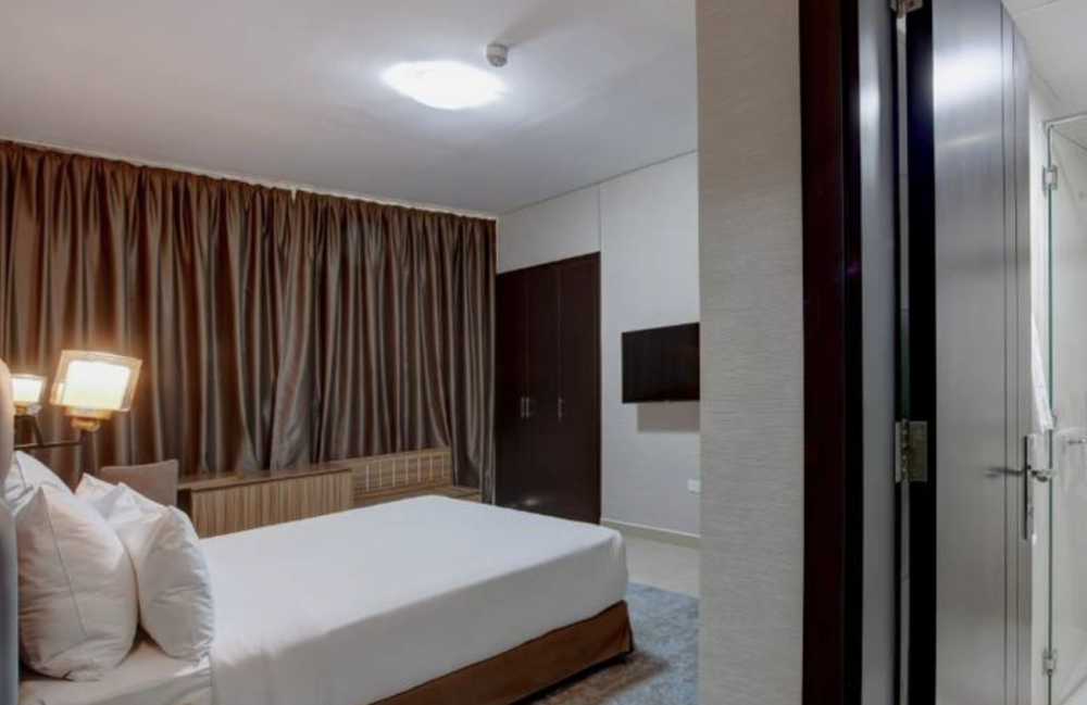 Deluxe 1 Bedroom With Balcony, Royal Regency Suite Dubai Marina (ex. Royal Regency Holiday Homes) 