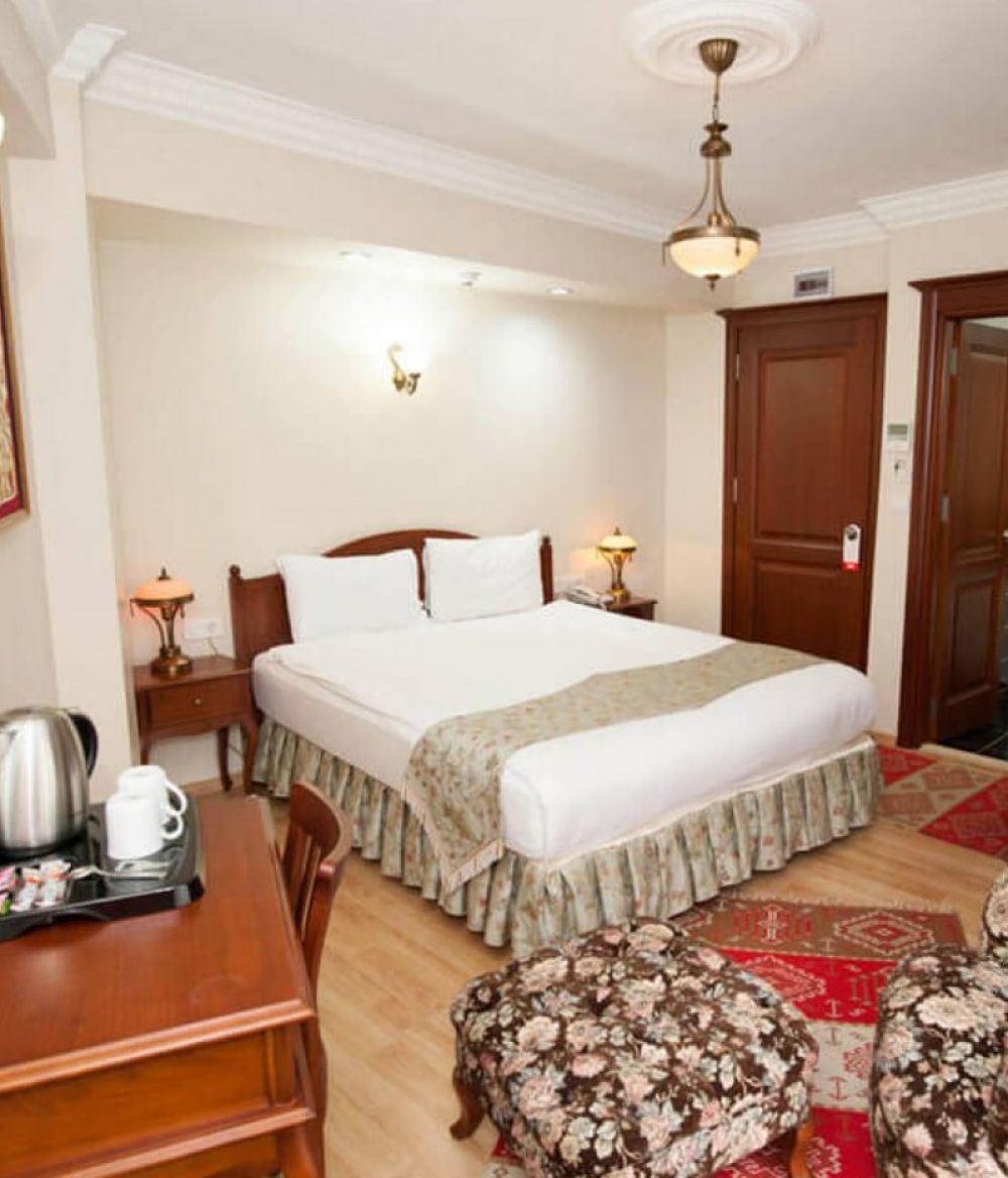 Standard, Basileus Hotel 3*