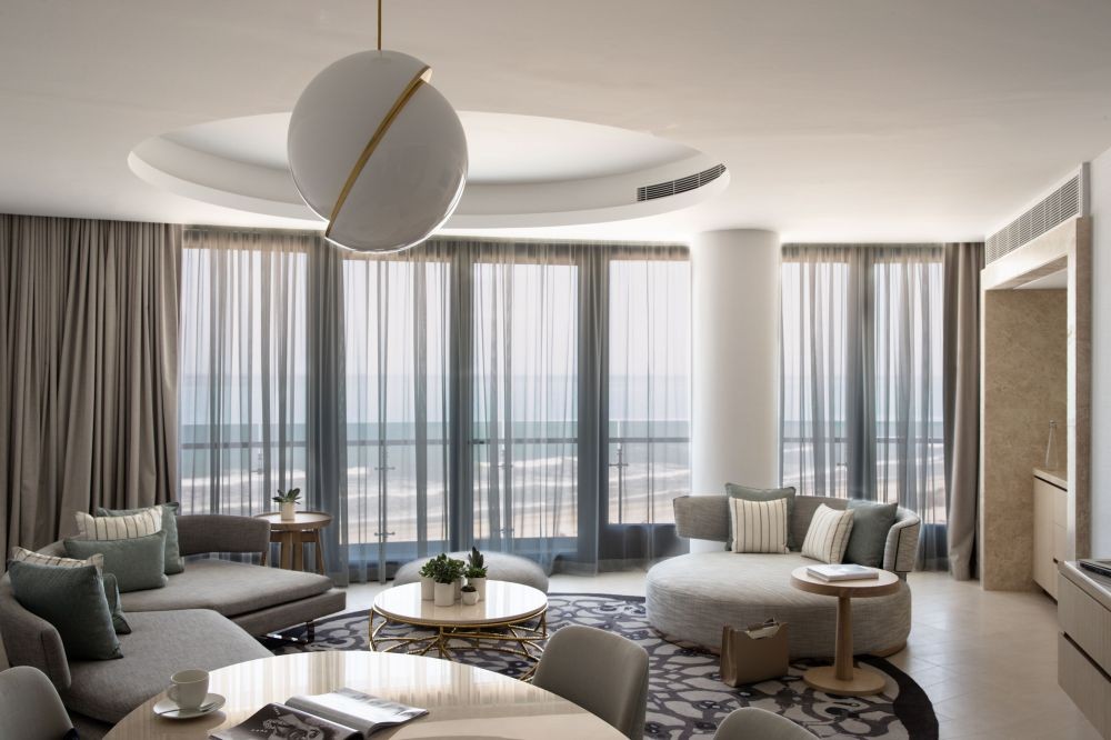 Panoramic Ocean Suite, Jumeirah at Saadiyat Island Resort 5*