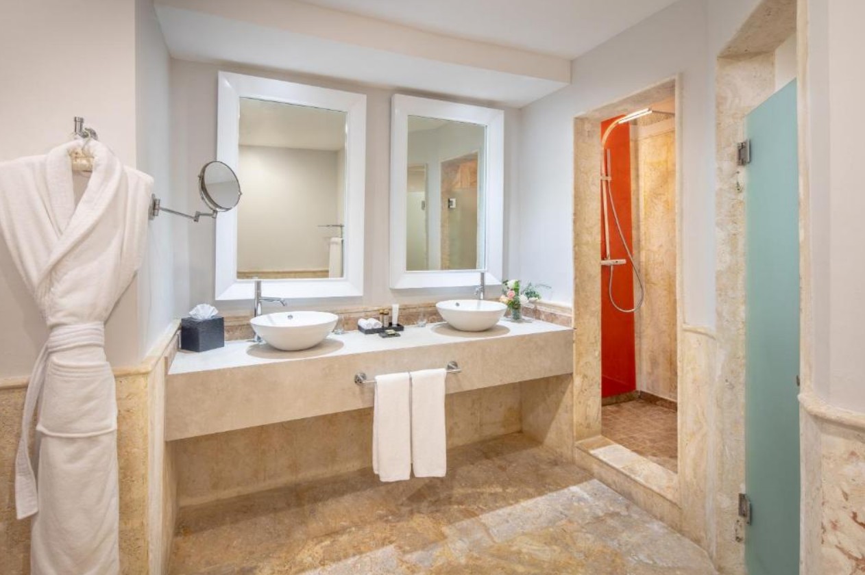 Castle Junior Suite/ Oceanfront, Sanctuary Cap Cana | Adults only 5*