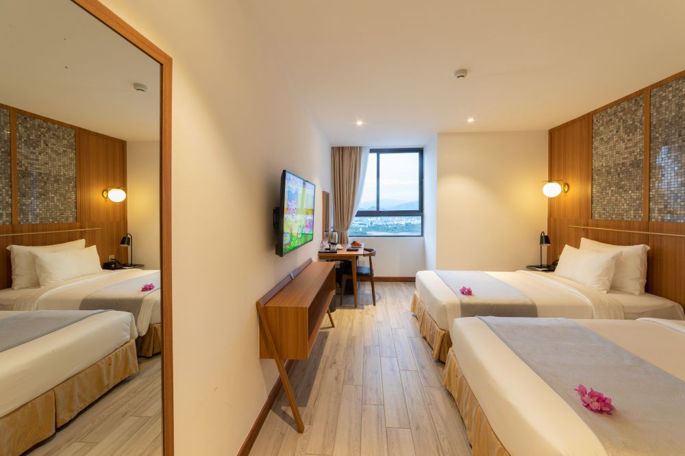 Deluxe Room, Majestic Premium Nha Trang 4*