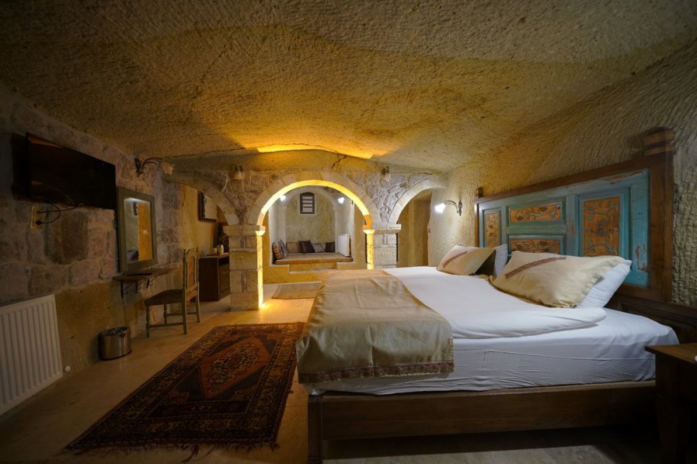 Deluxe, Serenus Cave Suites 4*