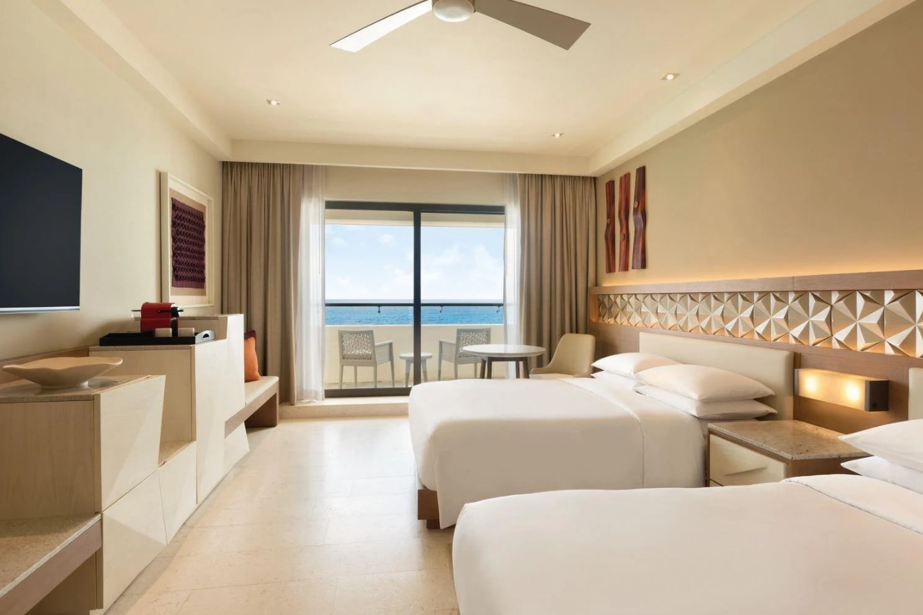 Club Ocean Front King/ Double, Hyatt Ziva Cancun 5*