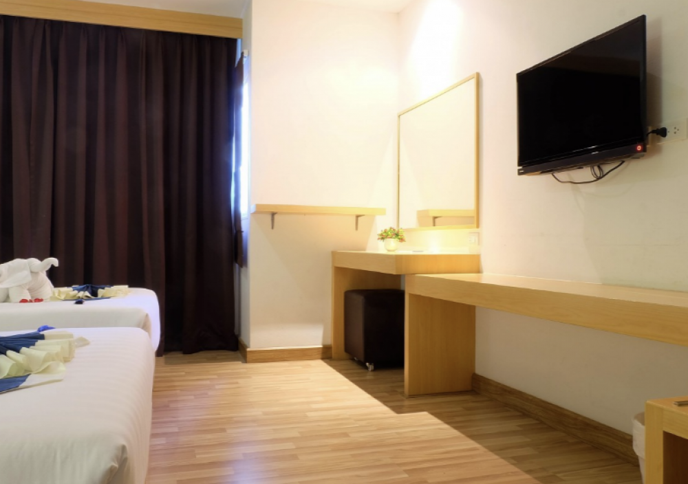 Superior, Icheck Inn Central Patong 4*