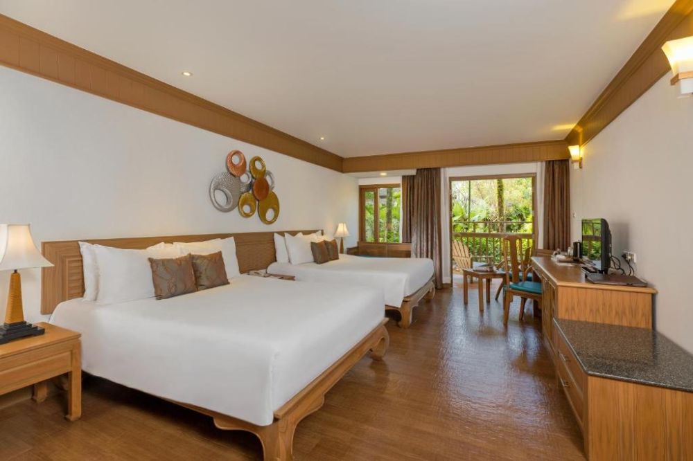 Deluxe Room/ Deluxe Ocean Wing, Seaview Resort Khao Lak 4*