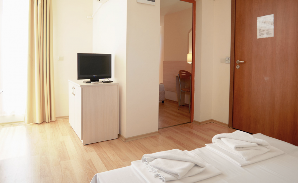 Studio Superior, Serena Residence 3*