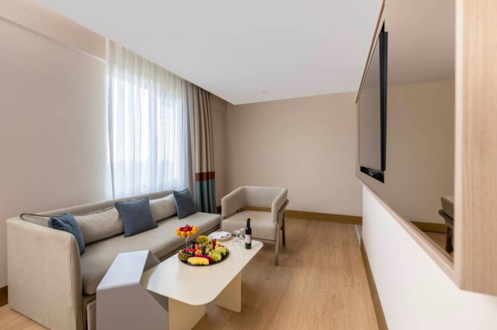 Corner Suite, Ducale Lara 5*