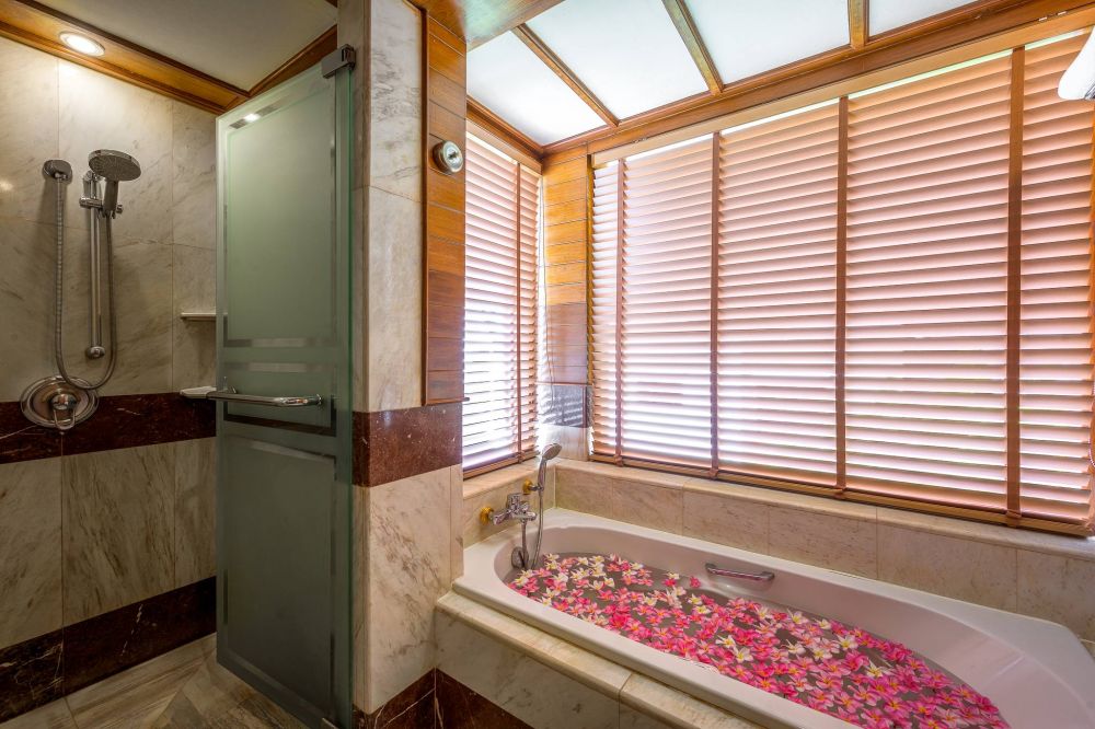 2-Bedroom Hillside Suite with Terrace Bathtub, Thavorn Beach Village & Spa 5*