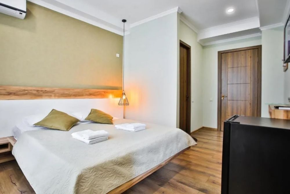 Standard, Terrace Kutaisi 3*