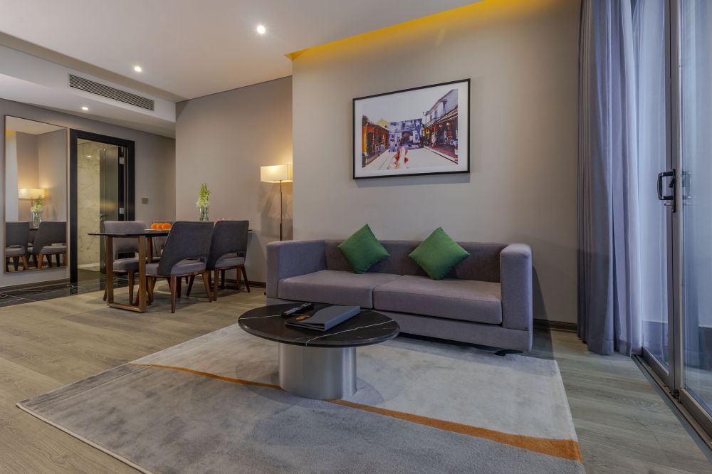 3 Bedroom Residence Ocean Front, Le Sands Oceanfront Da Nang 4*