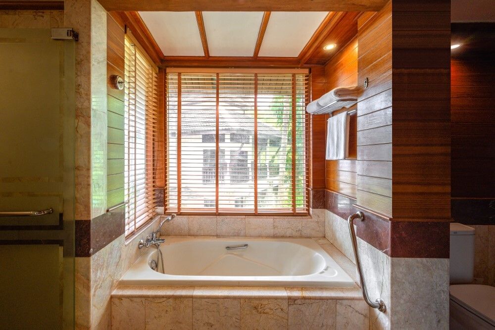 Seaview Hillside with Terrace Bathtub, Thavorn Beach Village & Spa 5*