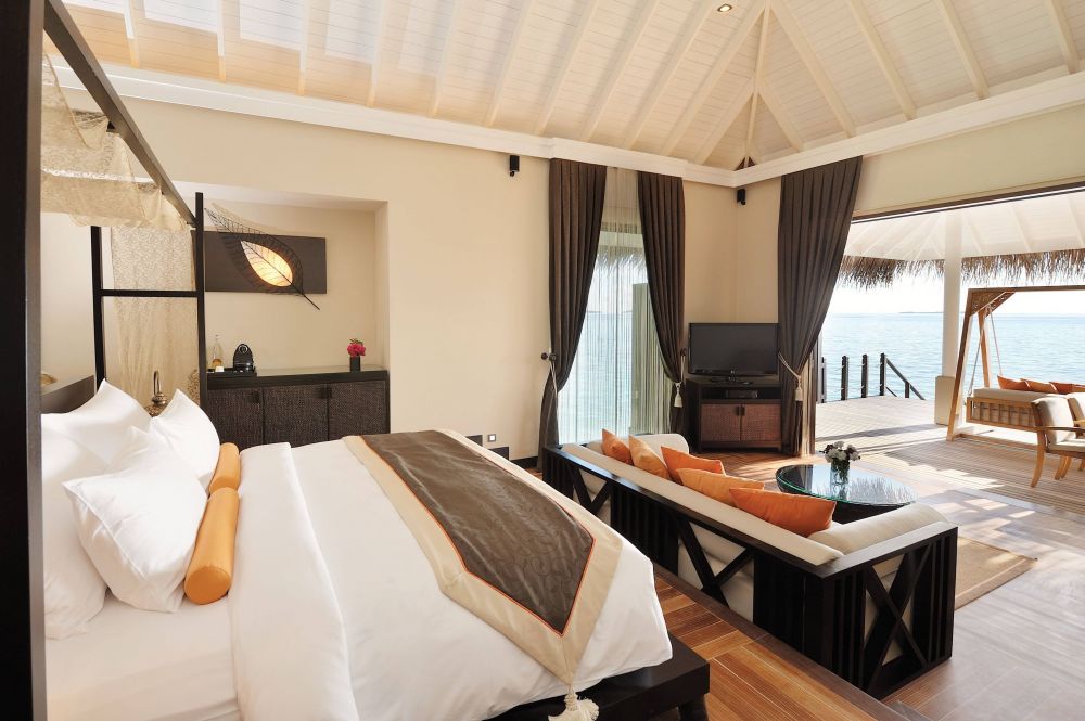 Sunset Lagoon Suite With Pool, Ayada Maldives 5*