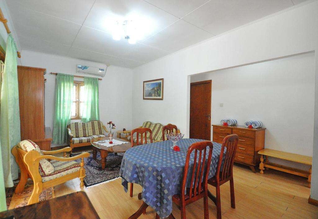 2 Bedroom Family Villa, Acquario Self Catering 