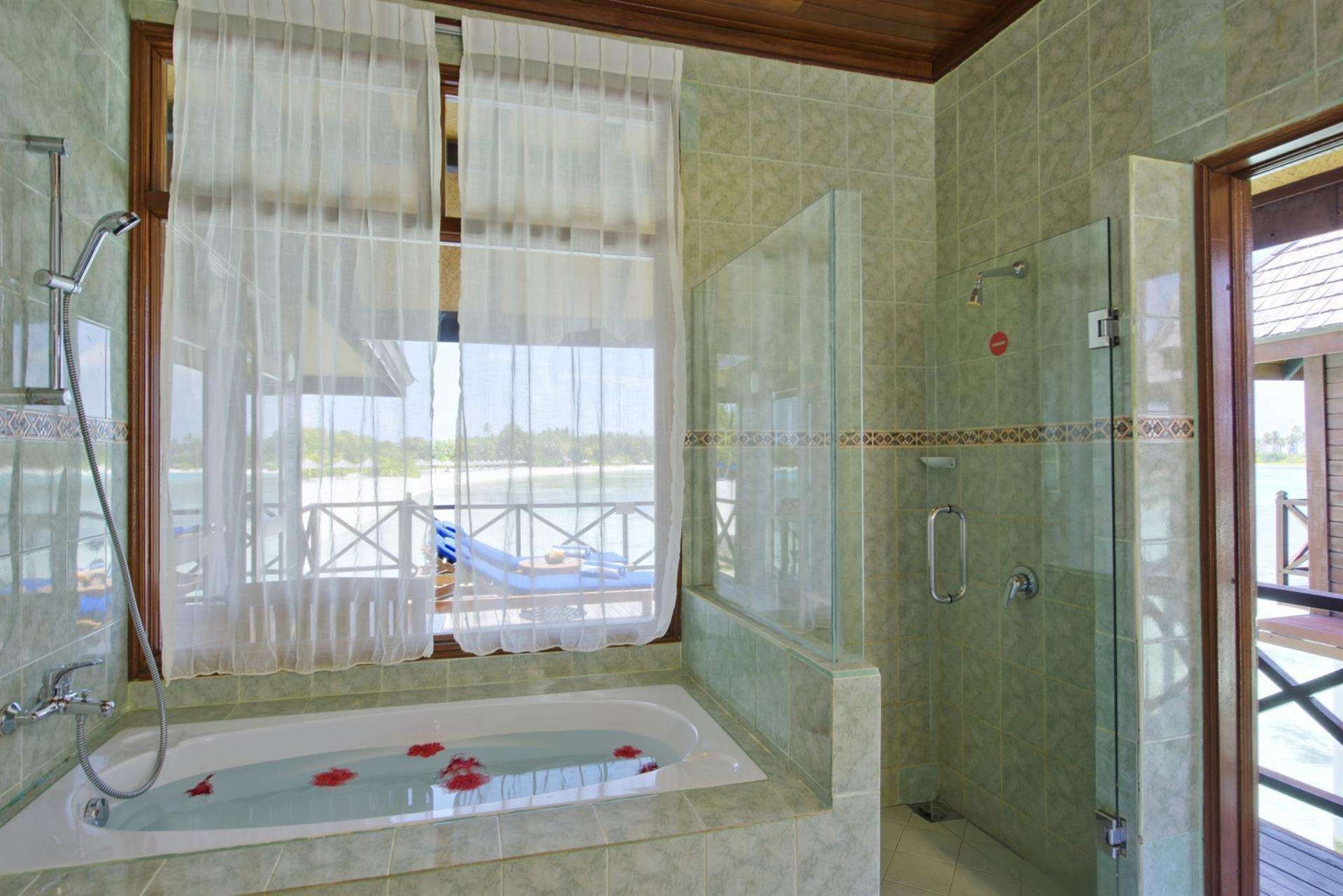 Water Villa, Sun Siyam Olhuveli Beach (ex. Olhuveli Beach & Spa Resort) 4*