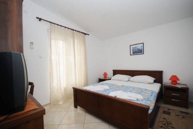 Double Room, Jelena 3*