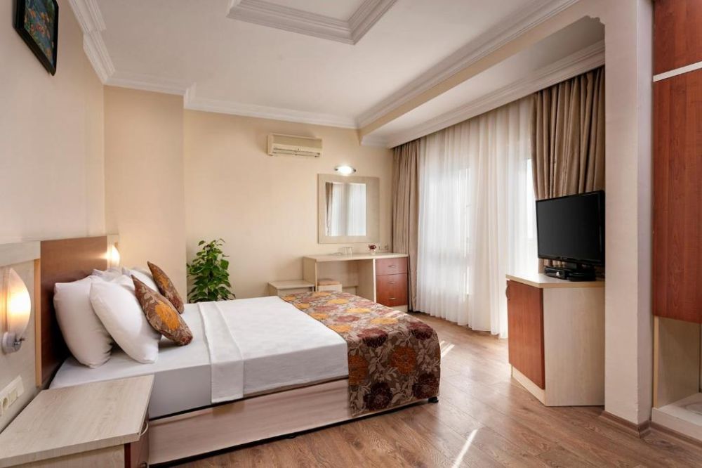 Standard Room, Dinc Hotel Lara 3*