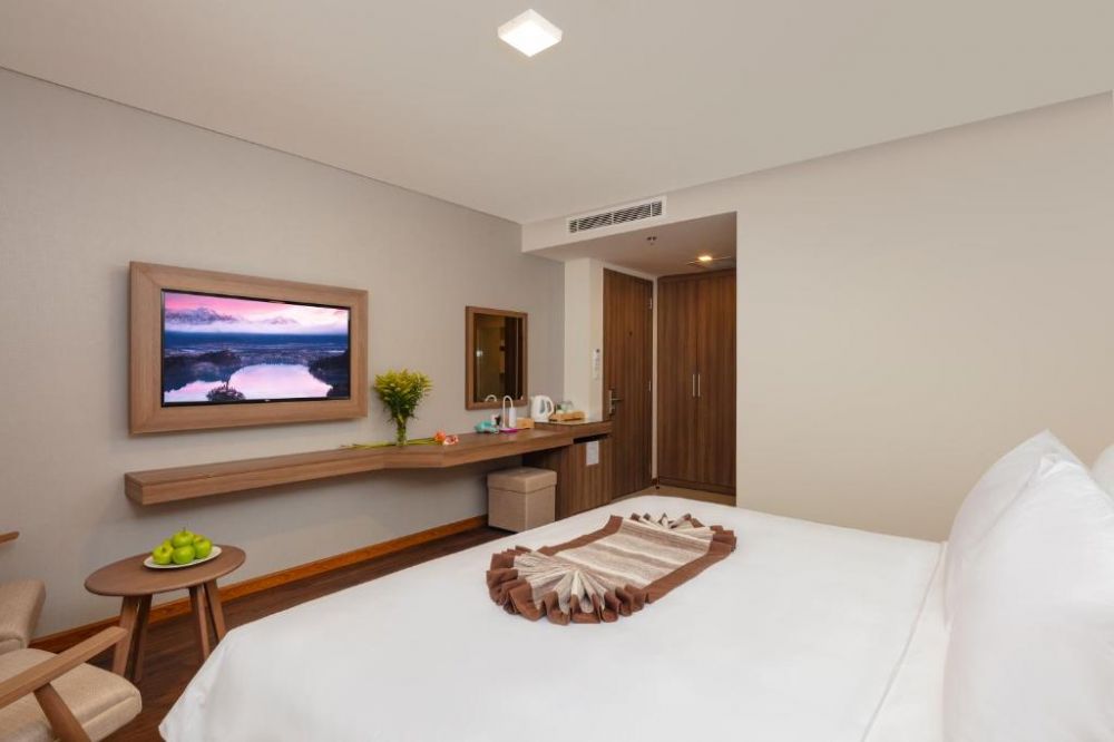 Deluxe No View, Libra Hotel Nha Trang 4*