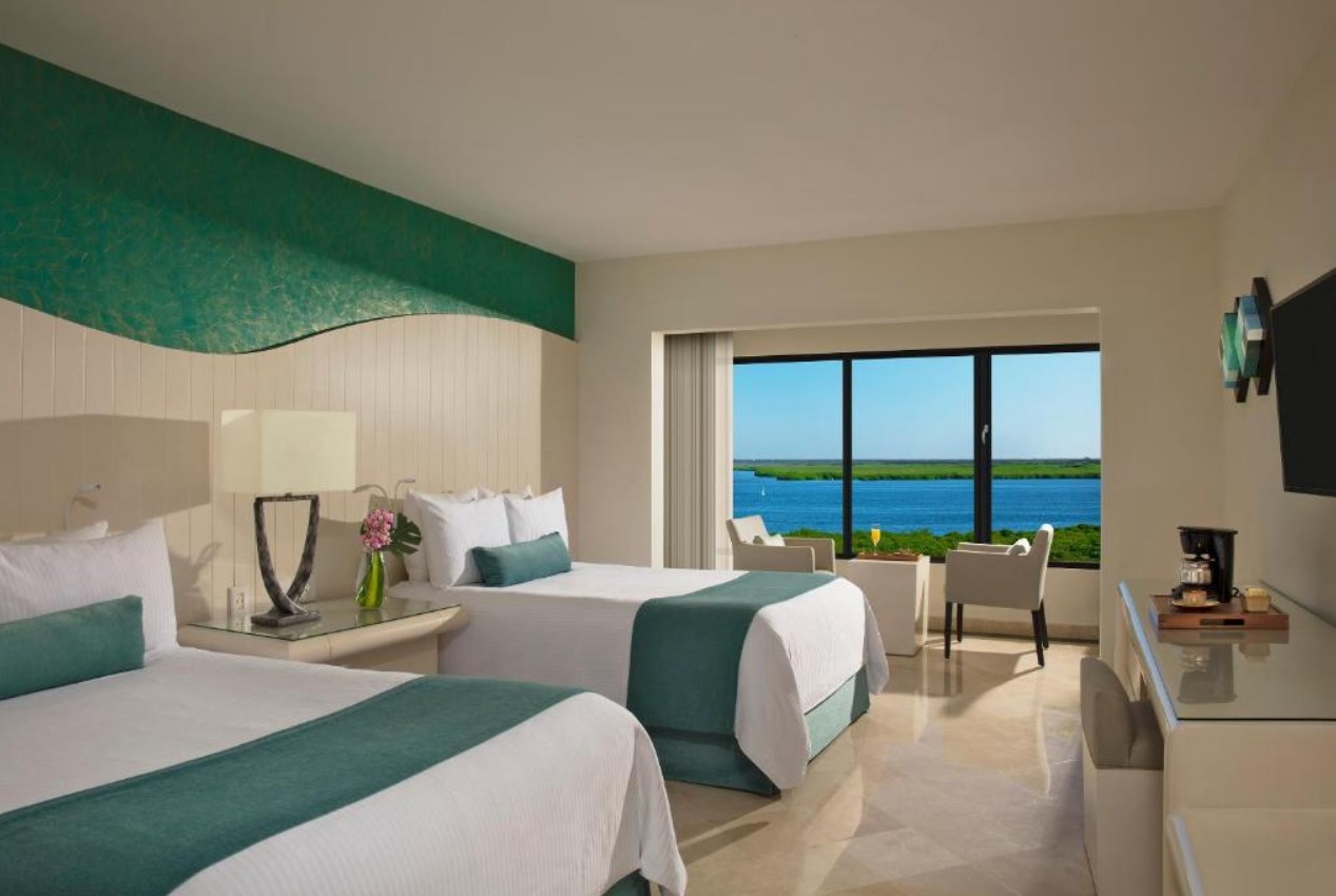 Deluxe Sunset Laguna View/ With Balcony, Now Emerald Cancun Resort & Spa 5*