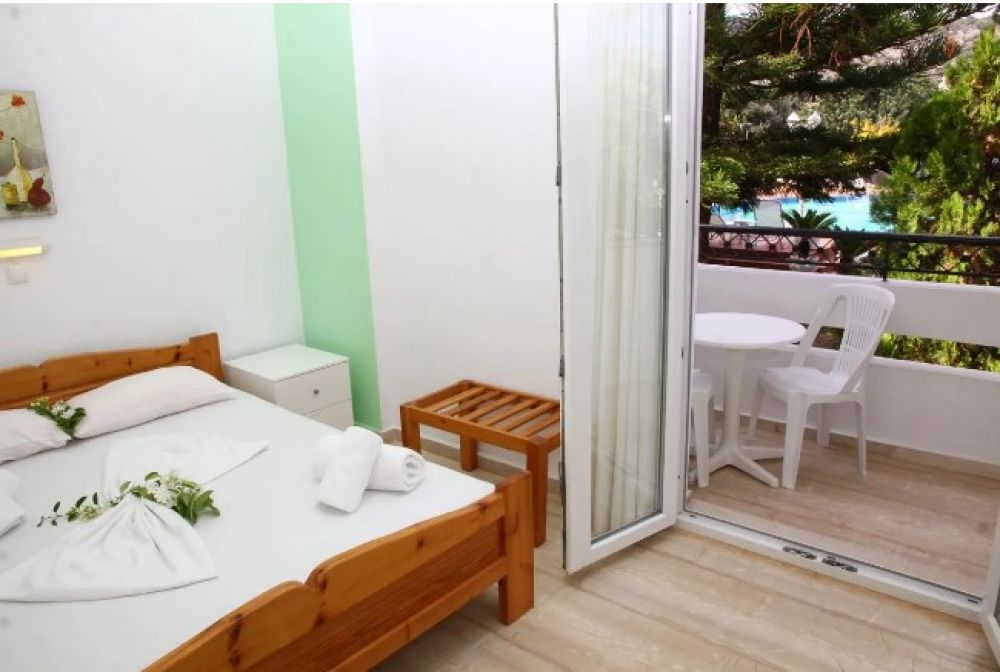 Apartment 1 Bedroom Garden View/ Poll View, Nikos Apartments 3*