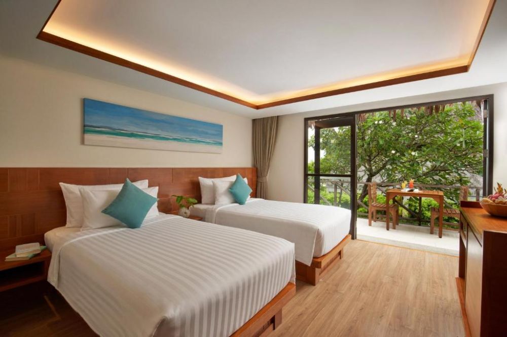 Deluxe Premium Bungalow, Saii Phi Phi Island Village (ex. Phi Phi Island Village Beach Resort) 4+