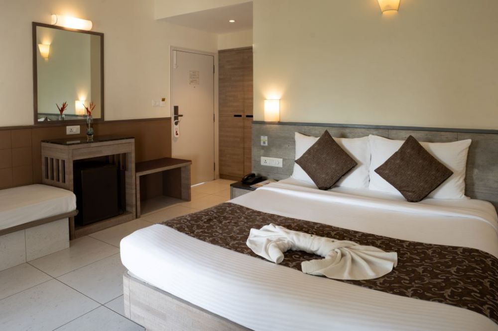 Deluxe room, Nanu Beach Resort 4*