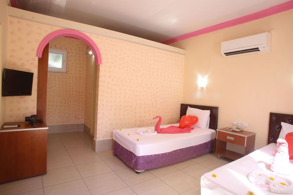 Family Room, Sayanora Hotel 3*