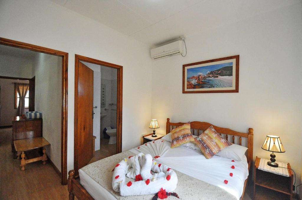 2 Bedroom Family Villa, Acquario Self Catering 