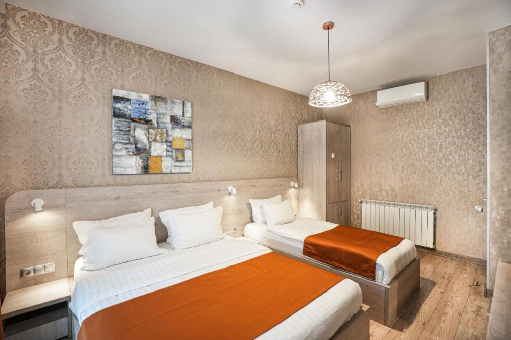 Standard/ Standard TRPL, 1 Hotel Borjomi (ex.Milano Palace) 4*