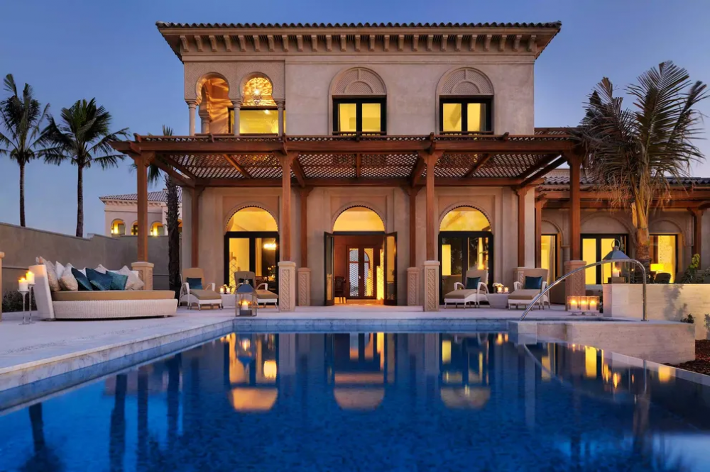 Palm Beach 3 Bedroom Villa, One & Only The Palm Dubai 5*