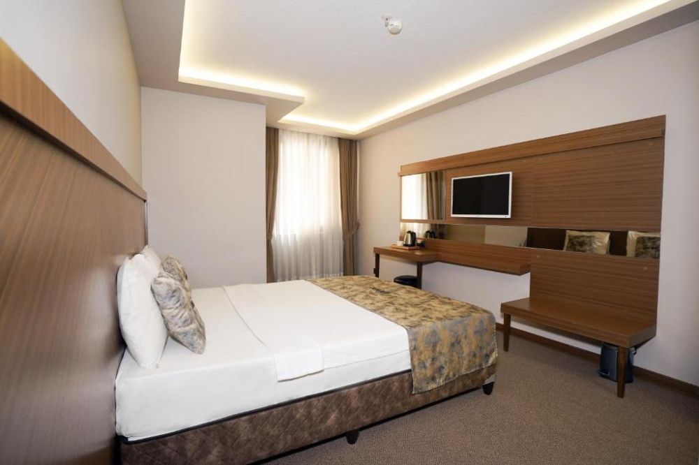 Standard DBL/TWIN, Atro Hotel 4*