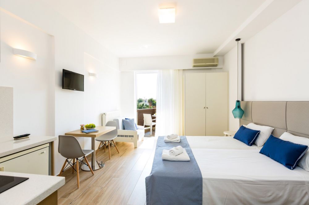 Superior Apartment 1 bedroom, Eltina Hotel 2*