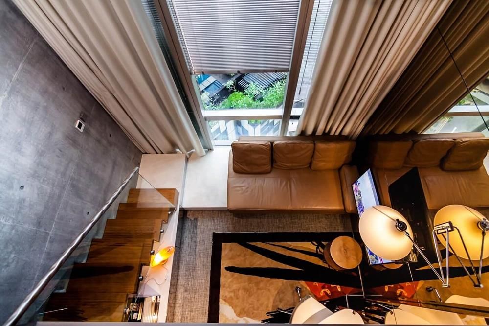 Loft Premier, M Social Singapore 4*