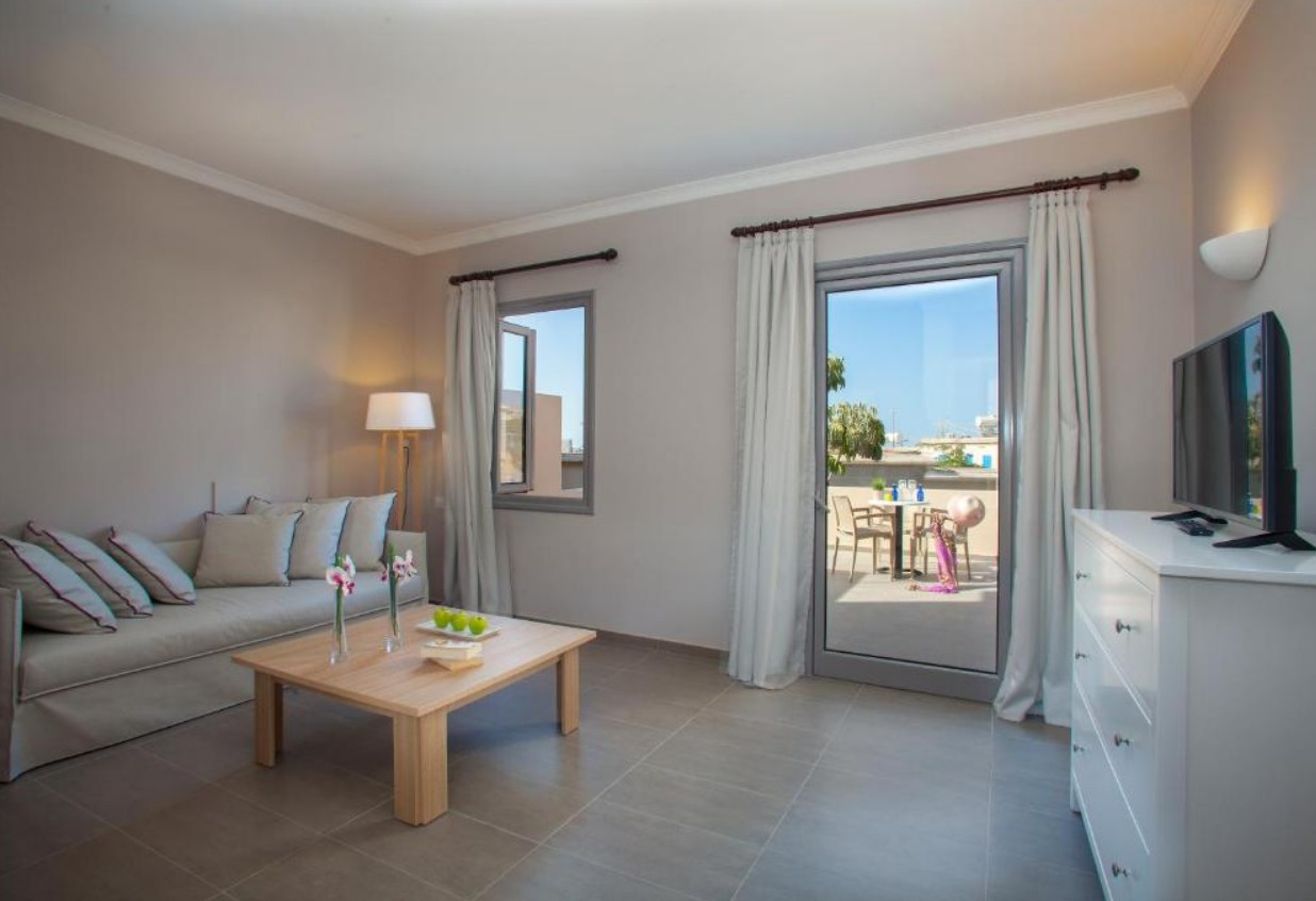 2 Bedroom Suite, Louis St. Elias Resort & Waterpark 4*