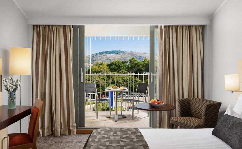 Superior Balcony Sea Side, Hotel Valamar Lacroma 4*