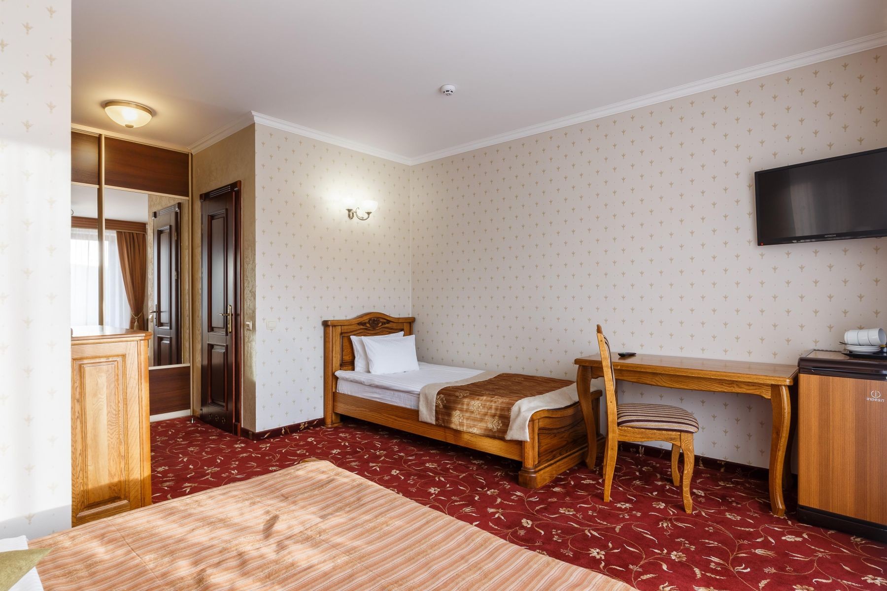 Комфорт 3-местный, Vedmezha Gora Family Resort & SPA 4*