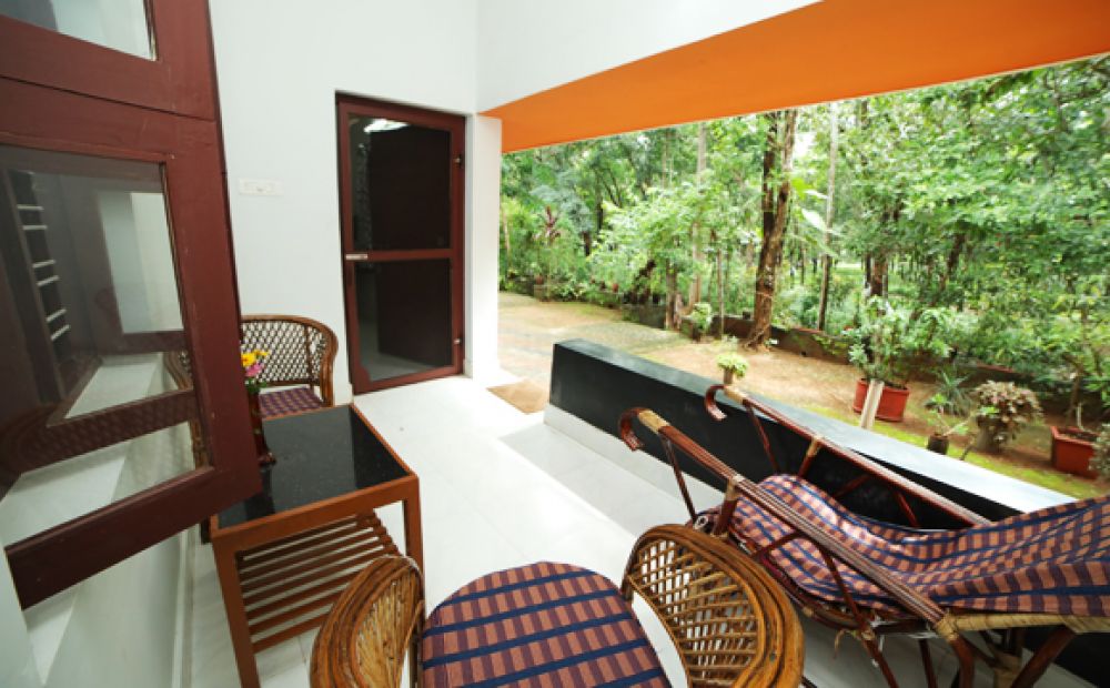 Thulasi A/C, Rajah Healthy Acres 4*