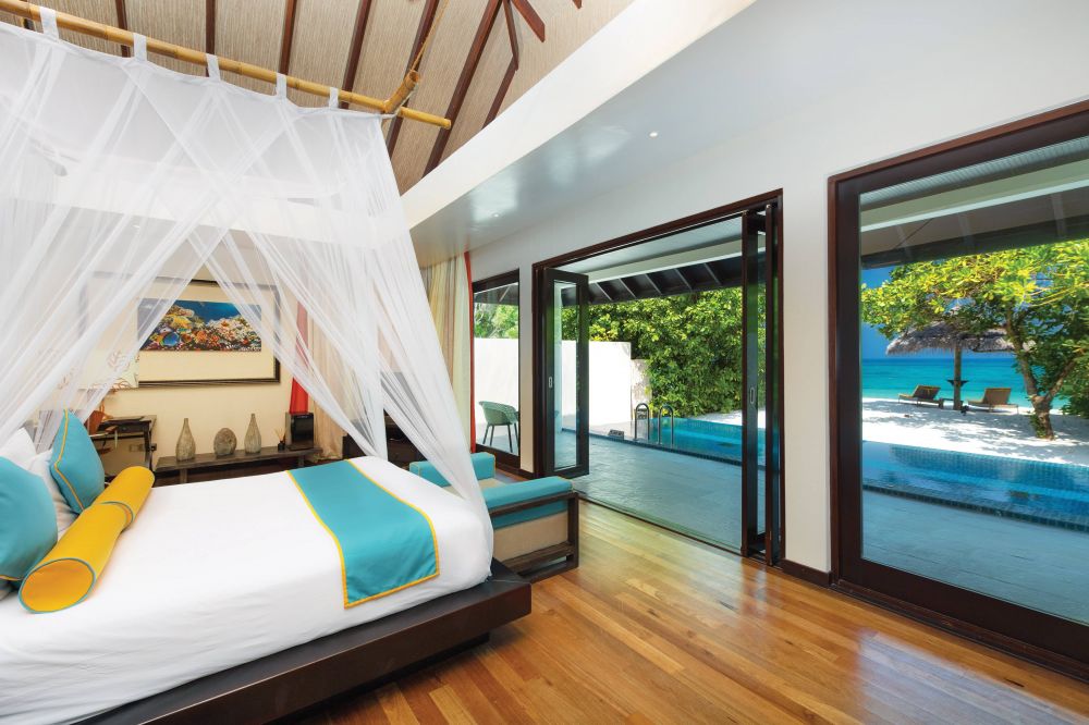 Sunset Beach Villa with Pool, Atmosphere Kanifushi 5*