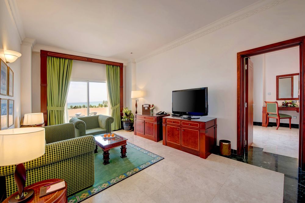 Executive Suite, Crowne Plaza Resort Salalah 5*