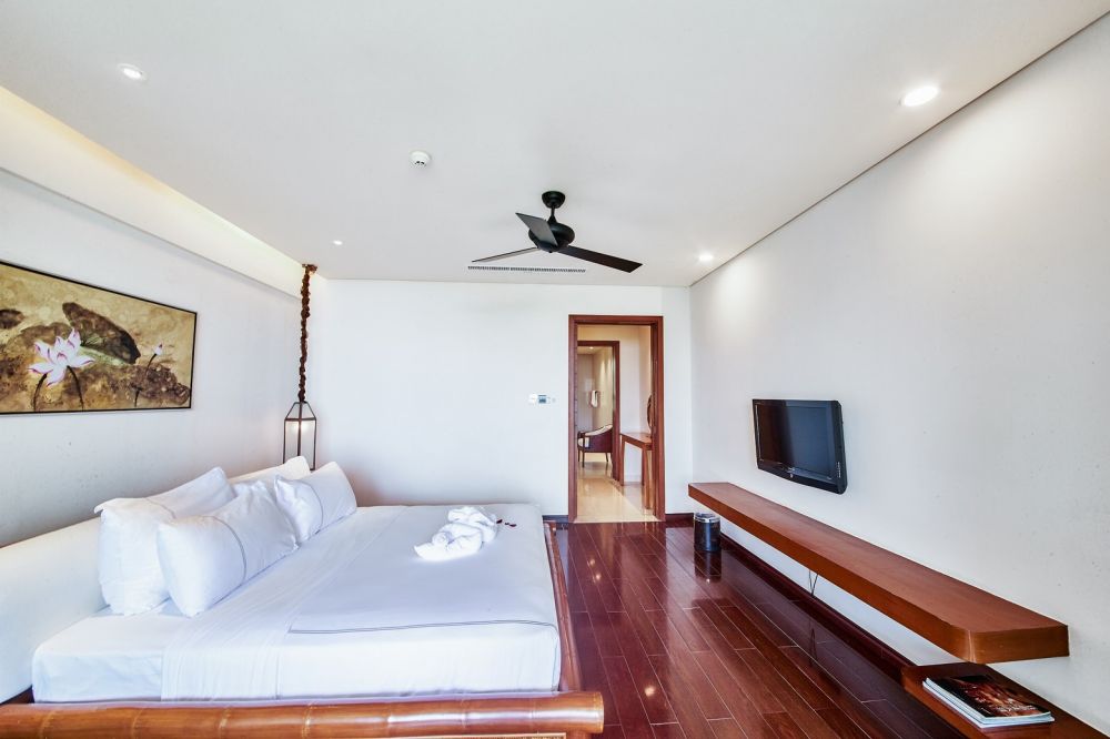 Ocean View Parent-Child Loft, Ocean Sonic Resort Sanya 5*